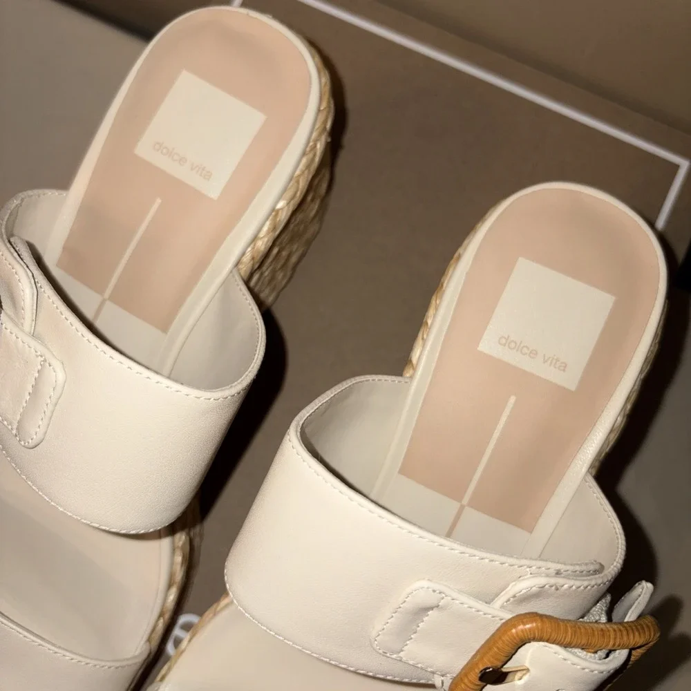 NIB $130 Dolce Vita 9.5 Thorin Ivory Leather Sandals Platform Wedge Slip On